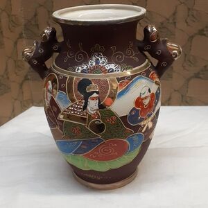 1940's 10" Japan Chinoiserie Satsuma Kutani Porcelain vase